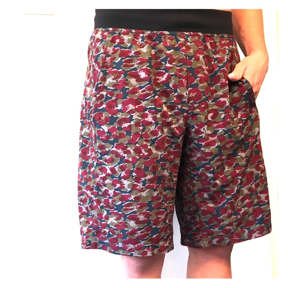 Lululemon Men’s T. H. E. Short, 11”, Medium.